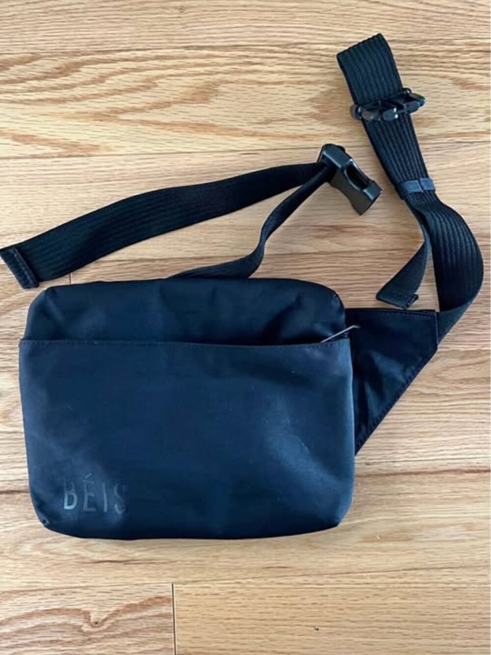 BÉIS Black Crossbody Bag | Adjustable Strap